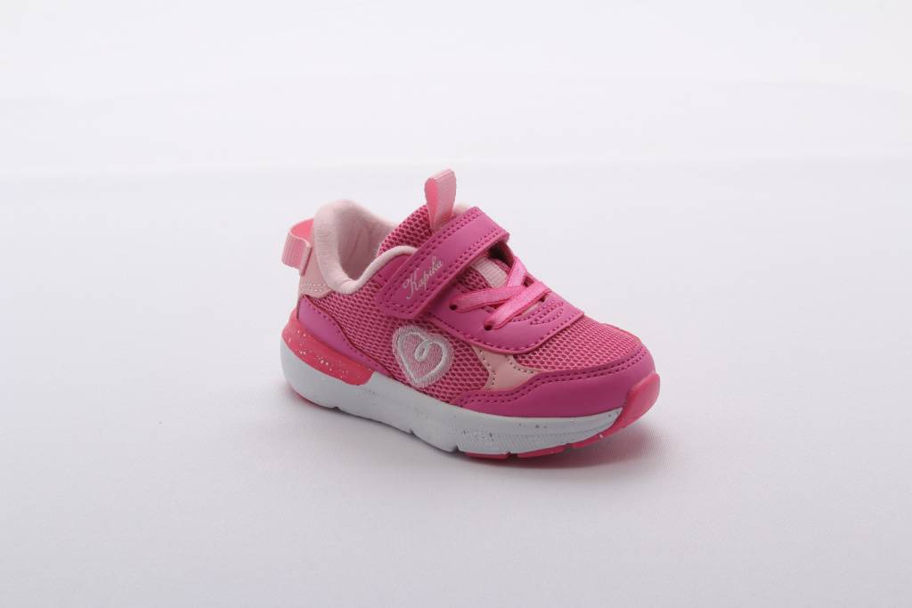 Кроссовки
